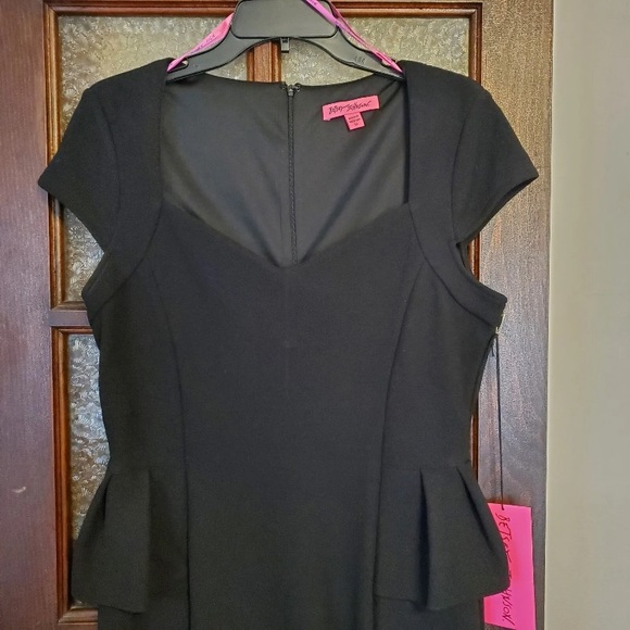 Betsey Johnson Dress NWT - Picture 3 of 3